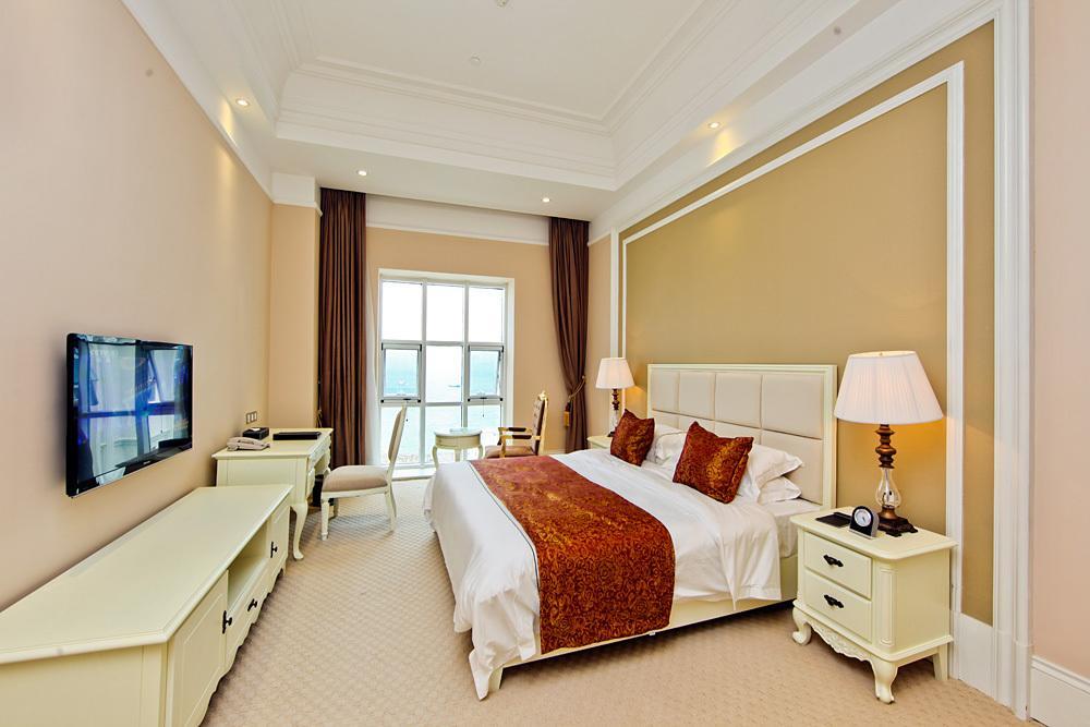 Blue Sky Hotel Yantai Rom bilde