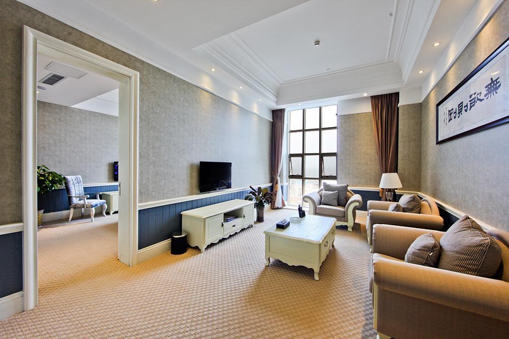 Blue Sky Hotel Yantai Rom bilde